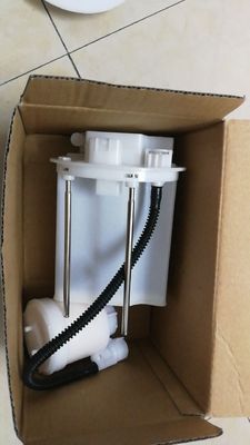 TOYOTA AURIS Fuel Filter 77024-05010 with Imported Filter Paper Inner Filter Material