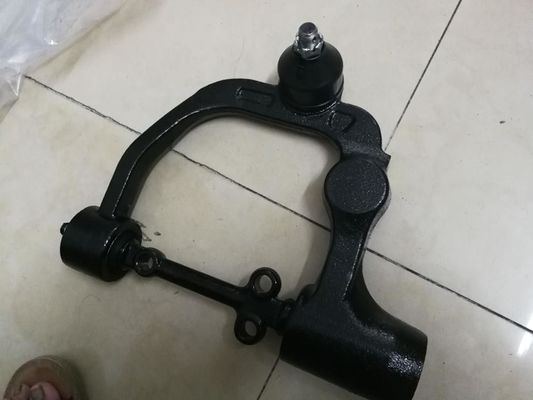 OEM Standard Control Arm 54525-VW100 54545-VX100 for Nissan Urvan E25