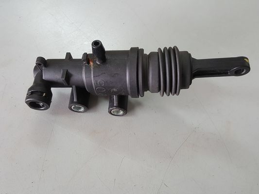 Car Fitment Ford Ranger Mazda BT50 Clutch Master Cylinder Assembly AB39-7A543-AD