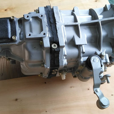 OE NO. 33030-0k350 for Toyota Hilux Auto Parts Transmission Manual Gearbox Assembly