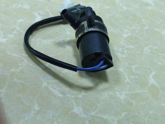 Headlight Cleaning Washer Pump 8264A022 for Mitsubishi Pajero Montero Sport L200 2007-2015
