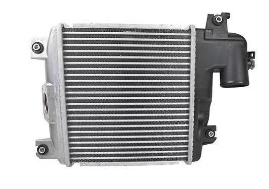 Intercooler for Toyota Hilux 2.5 3.0 1TR 2TR 1KD 2KD 2005-2015 17940-0L030 17940-0L060