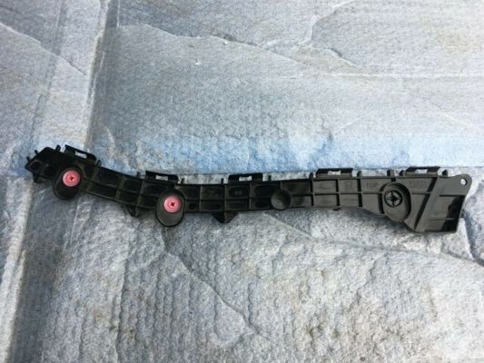 2015-2018 Toyota Lexus RX 52575-48050 52576-48050 Rear Bumper Bumper Stay Retainer RR