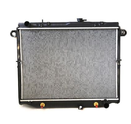 Top- Auto Radiator Assembly ADT398102 for Toyota Lexus Landcruiser 100 16400-50210