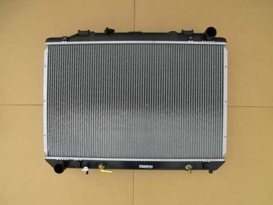 Excellent Toyota 3.0 D Engine Radiator for 96-98 Toyota Townace Liteace CR40/41/50/51