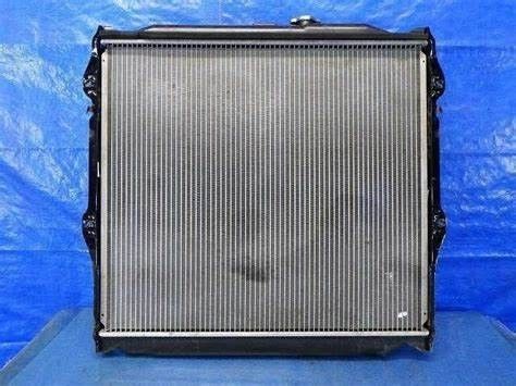 OE NO. 16400-75190 Reference NO. TO2311 Engine Cooling Radiator for Toyota Prado Vzj