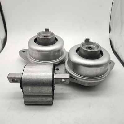 2042402017 204 420 20 17 Hydraulic Engine Mount For Mercedes Benz GLK300 GLK 350