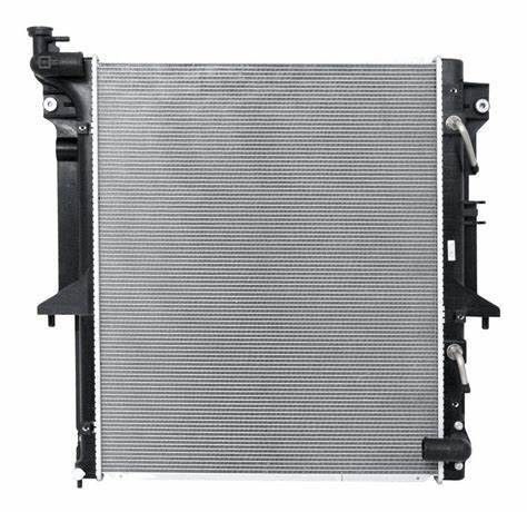 Custom Fit Radiator for MITSUBISHI L200 Triton 3.5 4WD MN135119 1350A346 and Durable