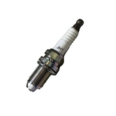 MN119942 Pajero V75 V9 Mitsubishi Spark Plug Thread Size Three Pole